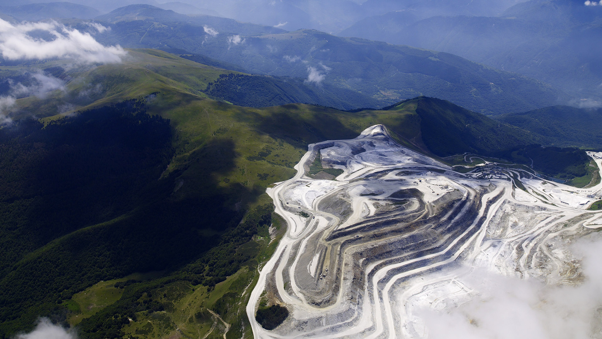 濟寧瑞通金屬結構有限公司