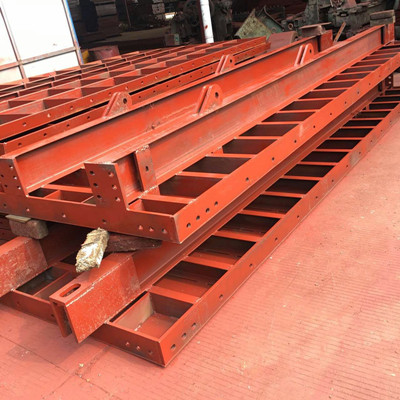 桥梁钢模板厂家向大家介绍钢模板拼接的技术要�? />
							</div> 
						</a>
					</li>
					
					<li id=